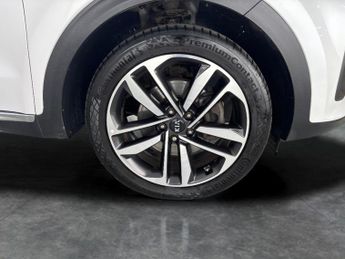 Kia Sportage 1.6 CRDi MHEV 3 DCT (134 bhp) - REVERSE CAM - NAV - LEATHER