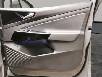 Volkswagen ID.4 Pro 77kWh Family (174 ps) - CARPLAY - LED - HEATED SEATS
