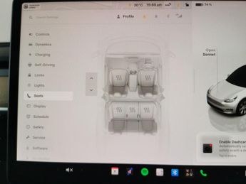 Tesla Model Y (Dual Motor) Long Range 4WDE (384 bhp) - HEATED WHEEL - LEATHER 