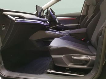 Skoda Enyaq iV 82kWh 80 (DC125kW) (204 ps) - REV CAM - PARKING PACK - APPLE 