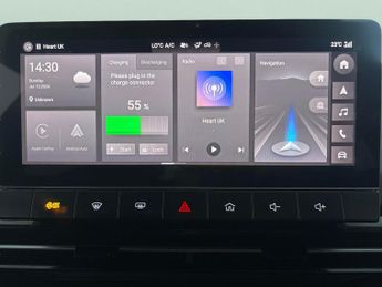 MG Mg4 64kWh Trophy Long Range (203 ps) - KEYLESS ENTRY - LED - REVERSE