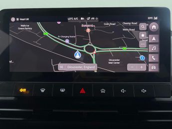 MG Mg4 64kWh Trophy Long Range (203 ps) - KEYLESS ENTRY - LED - REVERSE