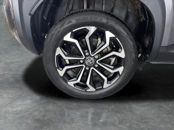 Toyota Yaris Cross 1.5 VVT-h Design E-CVT (116 ps) - REVERSE CAM - LANE DEPARTURE A