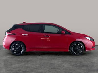 Nissan Leaf 39kWh N-Connecta (150 ps) - LANE DEPARTURE  - HEAT PACK