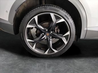 Cupra Formentor 1.4 eHybrid 12.8kWh V2 Plug-in DSG (204 ps) - KEYLESS ENTRY - PA