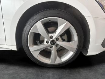 Audi A3 1.0 TFSI 30 S line S Tronic (110 ps) - LANE DEPARTURE - SIGN REC