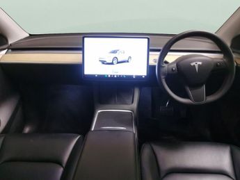Tesla Model Y SUV RWD (346 ps) - LED - REVERSE CAM - NAV