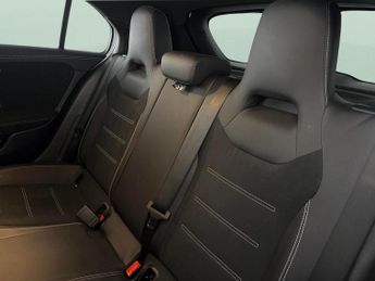 Mercedes-Benz A Class 1.3 A180 AMG Line Edition (Executive) 7G-DCT (136 ps) - REVERSE 
