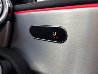 Mercedes-Benz A Class 1.3 A180 AMG Line Edition (Executive) 7G-DCT (136 ps) - REVERSE 