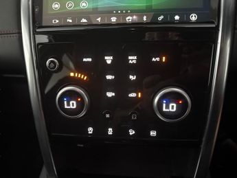 Land Rover Discovery Sport 1.5 P300e 12.2kWh R-Dynamic HSE Plug-in 4WD (309 ps) - CARPLAY