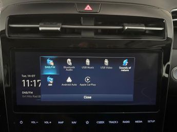 Hyundai Tucson 1.6 h T-GDi Premium (230 ps) - NAV - HEATED STEERING - BLIND SPO