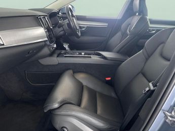 Volvo S90 2.0 T4 Momentum Plus (190 ps) - LED - REVERSE CAM - SAT NAV