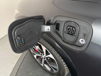 Ford Mustang Mach-e Extended Range 91kWh Automatic AWD (351 ps) - NAV - HEATED STEER