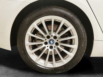 BMW 5 Series 2.0 530e 12kWh SE Plug-in Steptronic (292 ps) - PARK ASSIST - LE