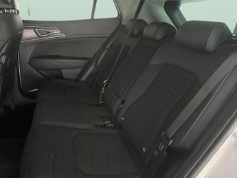 Kia Sportage 1.6 CRDi MHEV 4 DCT AWD (134 bhp) - HEATED SEATS - HEATED STEERI