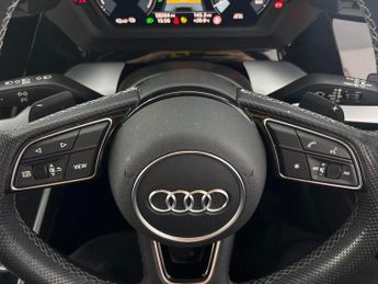 Audi A3 1.4 TFSIe 40 S line Sportback Plug-in S Tronic 13kWh (204 ps) - 