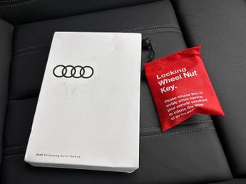 Audi A3 1.4 TFSIe 40 S line Sportback Plug-in S Tronic 13kWh (204 ps) - 
