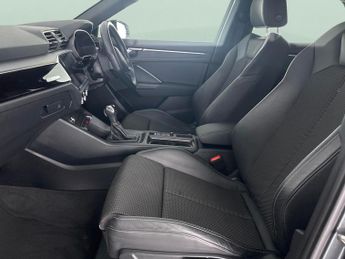 Audi Q3 1.4 TFSIe 45 Vorsprung Sportback Plug-in S Tronic 13kWh (245 ps)