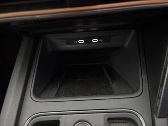 Cupra Formentor 1.4 eHybrid 12.8kWh V1 Plug-in DSG (204 ps) - ADAPTIVE CRUISE - 