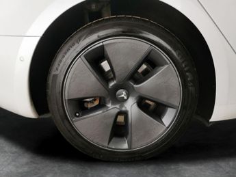 Tesla Model 3 (Dual Motor) Long Range 4WDE (346 ps) - PARK ASSIST - LED - REVE