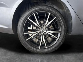 MG Mg5 61.1kWh Trophy Long Range (156 ps) - ACTIVE LANE ASSIST - KEYLES