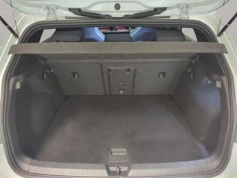 Volkswagen Golf 2.0 TDI GTD DSG (200 ps) - ALCANTARA - HEATED STEERING - WIFI