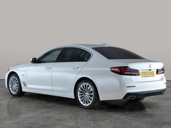 BMW 5 Series 2.0 530e 12kWh SE Plug-in Steptronic (292 ps) - PARK ASSIST - LE