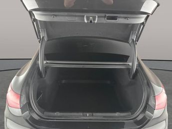 Mercedes-Benz EQE EQE 300 89kWh AMG Line (245 ps) - LED - REVERSE CAM - NAV