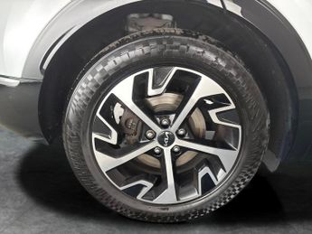 Kia Sportage 1.6 CRDi MHEV 4 DCT AWD (134 bhp) - HEATED SEATS - HEATED STEERI