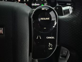 Land Rover Range Rover Evoque 2.0 D240 MHEV R-Dynamic S 4WD (240 ps) - LANE DEPARTURE  - WIFI