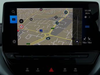 Volkswagen ID.4 Pure 52kWh Life Edition (148 ps) - LED - REVERSE CAM - NAV