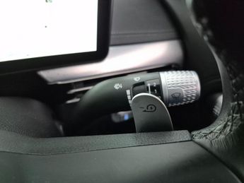 Genesis GV60 77.4kWh Premium (229 ps) - HEAT AND COOL SEATS - LED - REVERSE C