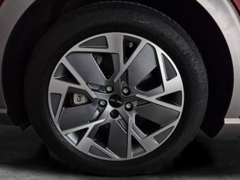 Genesis GV60 77.4kWh Premium (229 ps) - HEAT AND COOL SEATS - LED - REVERSE C