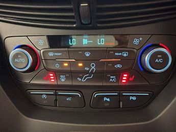 Ford Kuga 2.0 TDCi ST-Line X Powershift AWD (180 ps) - DRIVER MEMORY SEAT