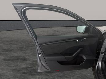 Skoda Octavia 2.0 TSI vRS DSG - BLUETOOTH - PARK SENSORS - DAB