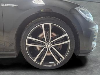 Volkswagen Golf 2.0 TDI GTD DSG (184 ps) - HEATED SEATS - ACTIVE INFO DISPLAY