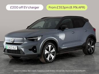Volvo XC40 Recharge 69kWh Plus (231 ps) - BLACK ROOF RAILS - KEYLESS ENTRY