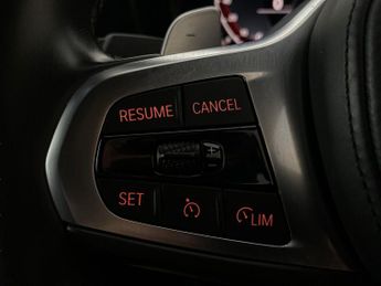 BMW 3 Series 2.0 330e 12kWh M Sport Plug-in (292 ps) - ACOUSTIC GLAZING