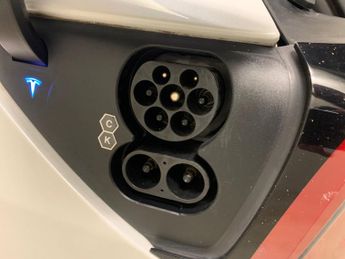Tesla Model 3 (Dual Motor) Long Range 4WDE (346 ps) - ENH AUTOPILOT - ADAPTIVE