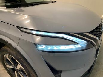 Nissan Qashqai 1.3 DIG-T MHEV Premiere Edition XTRON (158 ps) - 360 CAM - LED