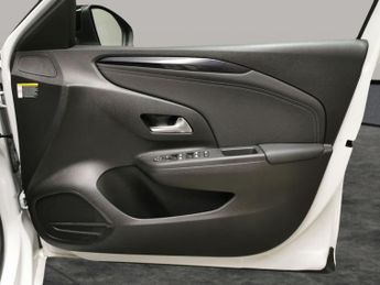 Vauxhall Corsa Electric 50kWh Elite Nav Premium (7.4Kw Charger) (136 ps) - HEATED SEATS