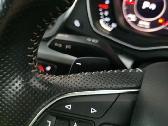 Audi Q5 2.0 TDI S line S Tronic quattro (190 ps) - REVERSE CAM - HEATED 