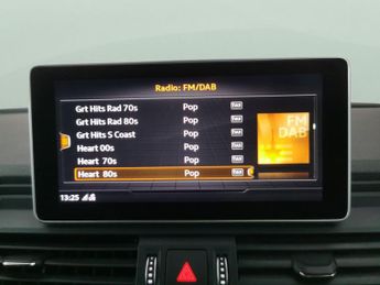 Audi Q5 2.0 TDI S line S Tronic quattro (190 ps) - REVERSE CAM - HEATED 