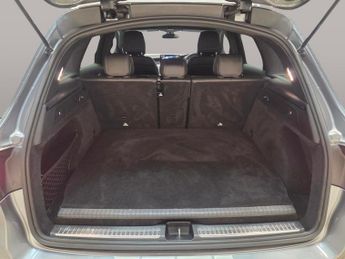 Mercedes-Benz GLC 2.0 GLC300de 13.5kWh AMG Line Plug-in G-Tronic+ 4MATIC (306 ps) 