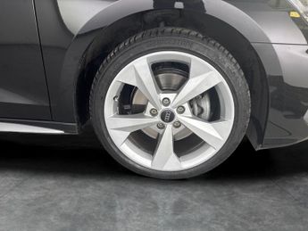 Audi A3 1.4 TFSIe 40 S line Sportback Plug-in S Tronic 13kWh (204 ps) - 