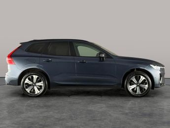 Volvo XC60 2.0h T6 Recharge 18.8kWh Plus Plug-in AWD (350 ps) - PAN ROOF