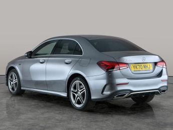 Mercedes-Benz A Class 1.3 A250e 15.6kWh AMG Line Plug-in 8G-DCT (218 ps) - HEATED LEAT