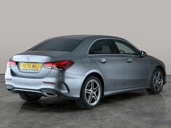 Mercedes-Benz A Class 1.3 A250e 15.6kWh AMG Line Plug-in 8G-DCT (218 ps) - HEATED LEAT