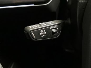 Audi Q4 E-tron 40 S line 82kWh (204 ps) - BLUETOOTH - CRUISE - DRIVING MODES