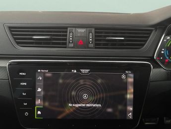 Skoda Superb 1.4 TSI iV 13kWh SportLine Plus Plug-in DSG (218 ps) - ADAPTIVE 